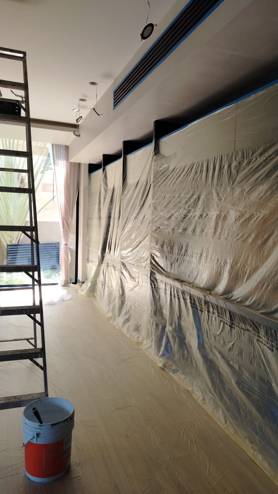 Área protegida durante trabajo de pintura